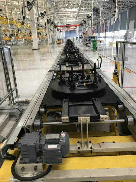 江鈴總裝發動機分裝輥道